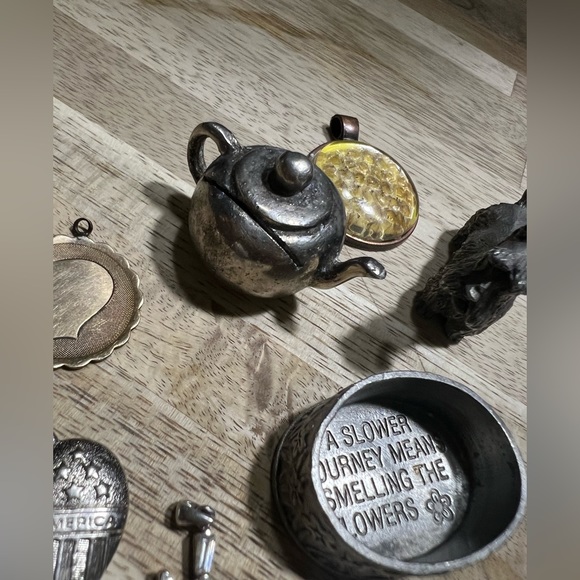 Vintage trinkits♥️ - Picture 3 of 13